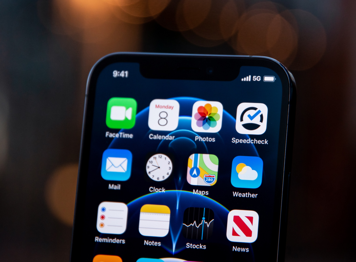 邵阳苹果手机维修分享为什么 iPhone 12 在冬季会自动关机 