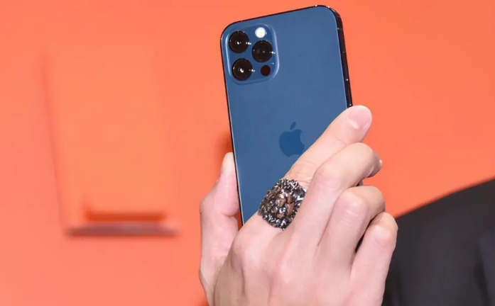 邵阳苹果手机维修分享iPhone12系列重启方法教程 